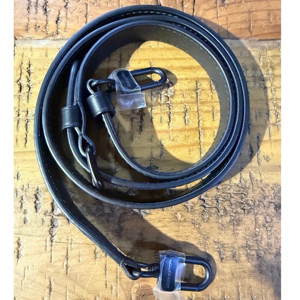 LOUIS VUITTON Adjustable Black Leather strap 39-46” NEW W/ COA
